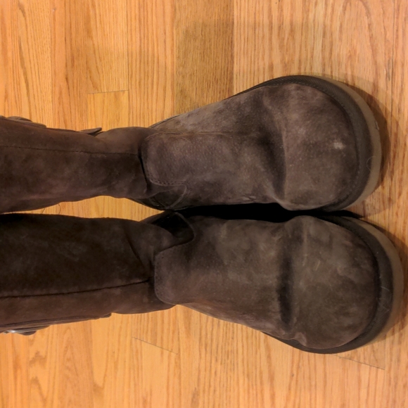 Ugh tall boos - Picture 2 of 6